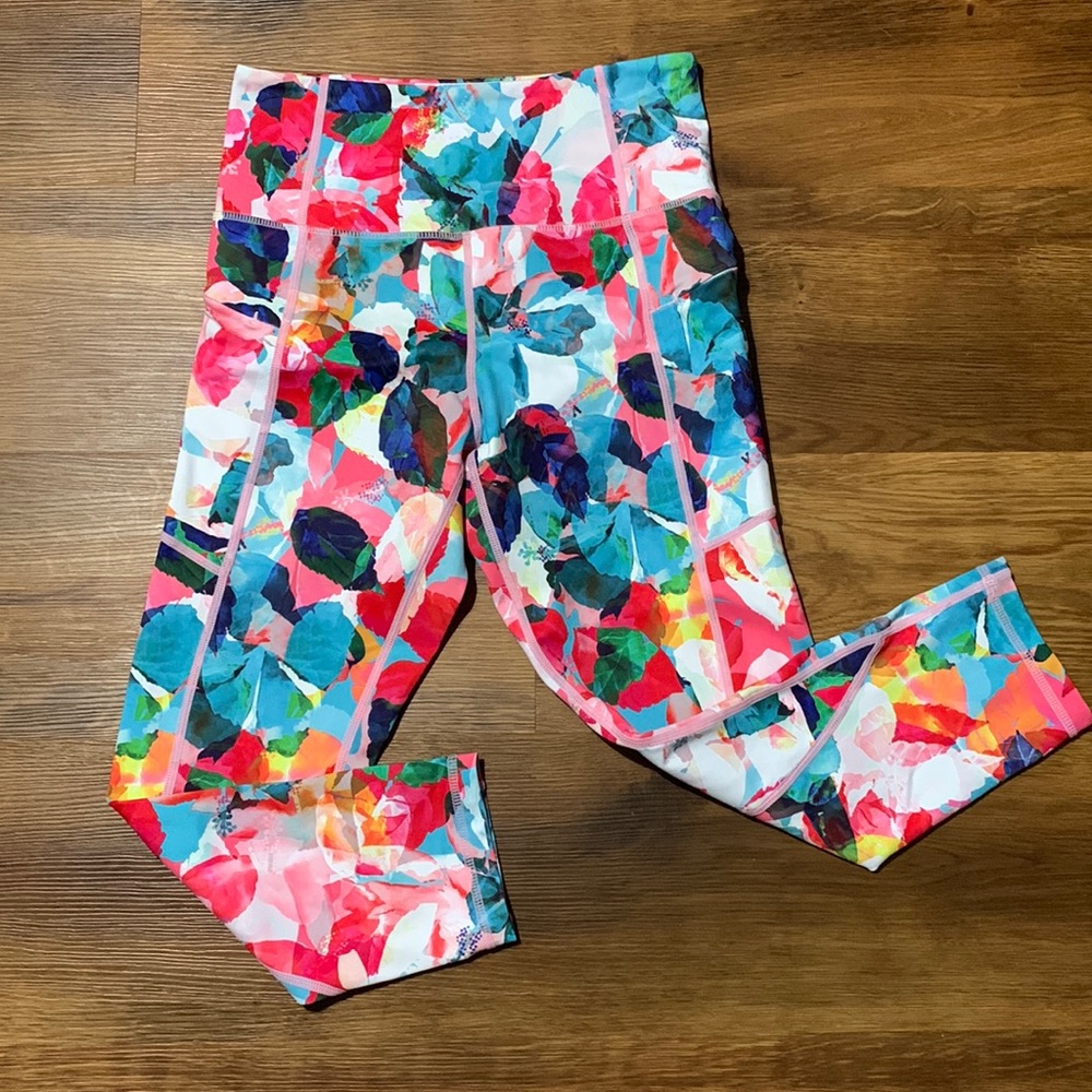 Zyia Capri Floral Legging